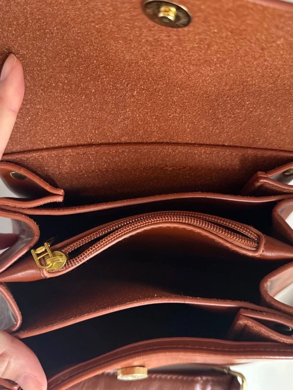 Leather crossbody bag